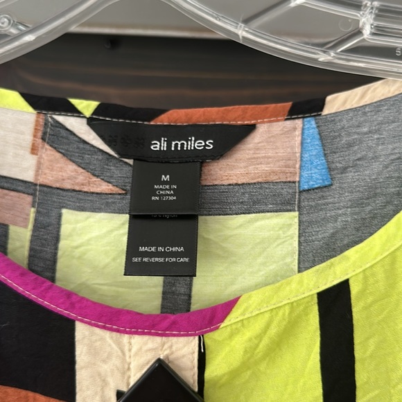 Ali Miles Top💜 - Picture 3 of 5